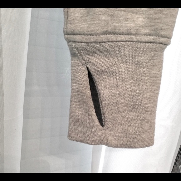 Set of 2 - Victoria’s Secret Sport Cropped Hoodies - Picture 10 of 10